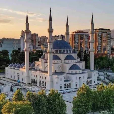 Centre Big Art'partment Heart Of The Capital Lägenhet