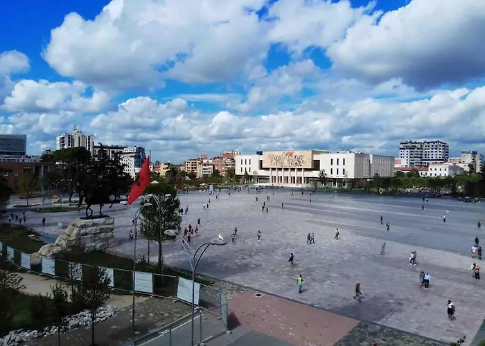 Centre Big Art'partment Heart Of The Capital Tirana