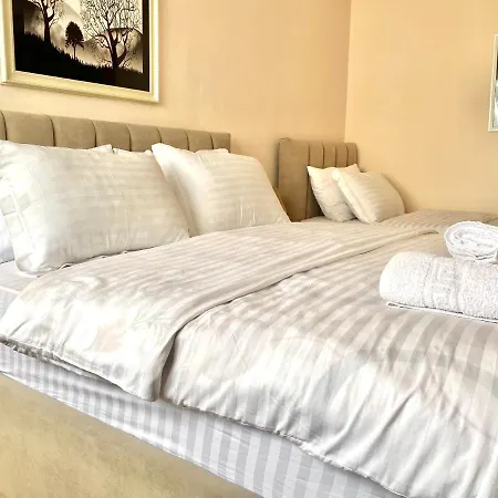 Centre Big Art'partment Heart Of The Capital Apartmán