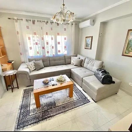 Centre Big Art'partment Heart Of The Capital * Tirana