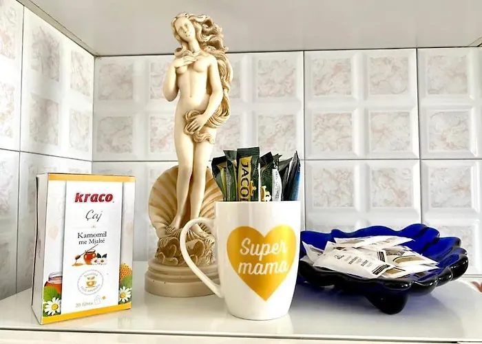 Centre Big Art'partment Heart Of The Capital * ティラナ