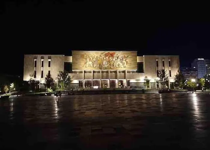 Centre Big Art'partment Heart Of The Capital アパート