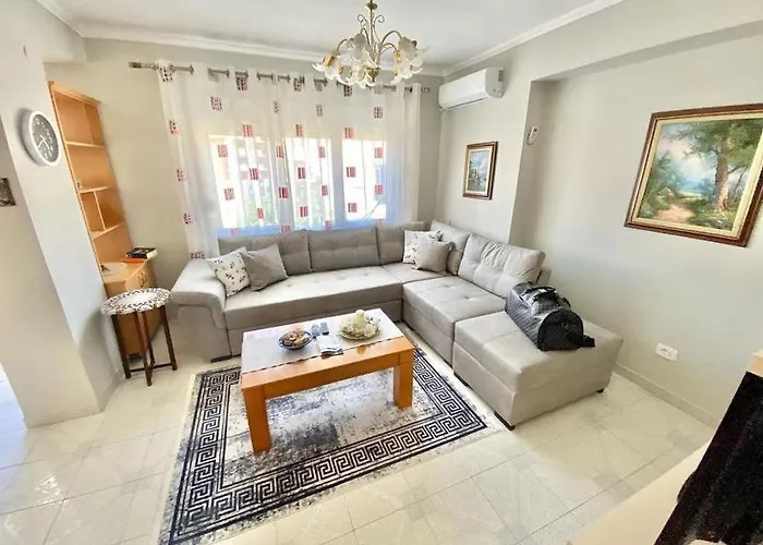 Centre Big Art'partment Heart Of The Capital * Τίρανα